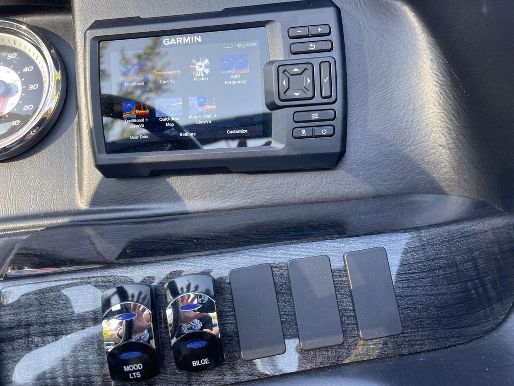 2021 Tahoe Pontoons Cascade Quad Lounger 25' - Image 14