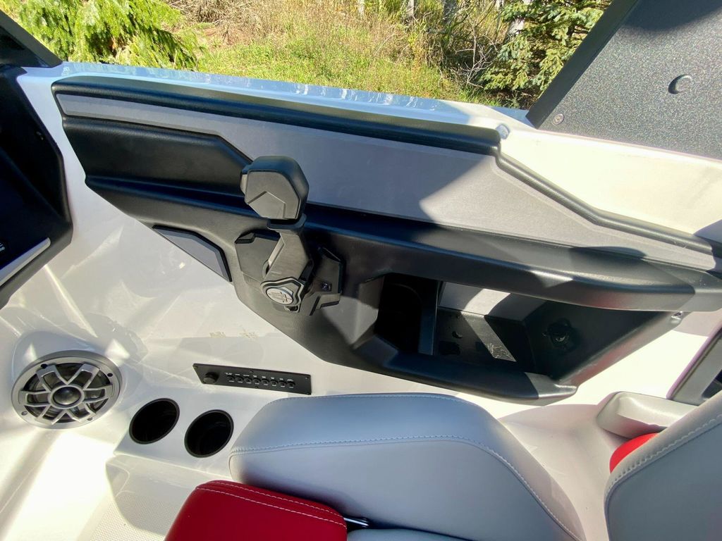 2022 Axis Wake Research A22 - Image 24