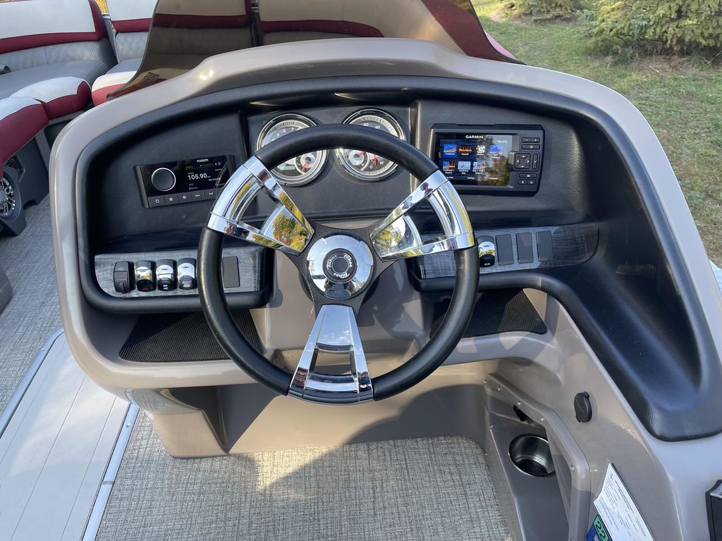 2021 Tahoe Pontoons Cascade Quad Lounger 25' - Image 23