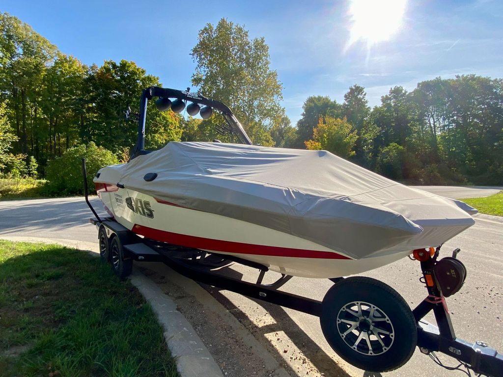 2022 Axis Wake Research A22 - Image 25