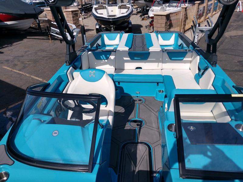 2022 Heyday Wake Boats WTSurf - Image 20