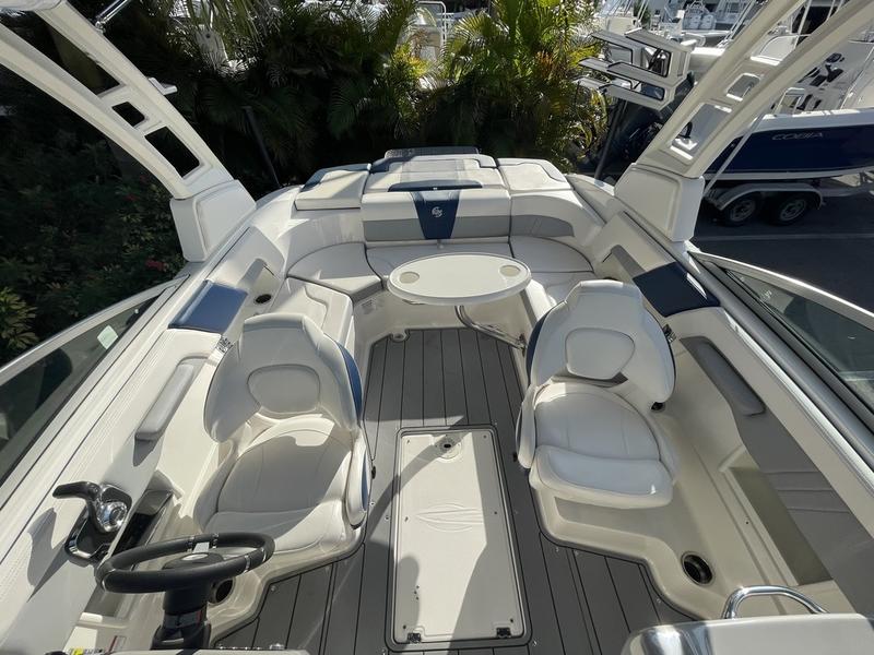 2021 Chaparral 23 Surf - Image 18