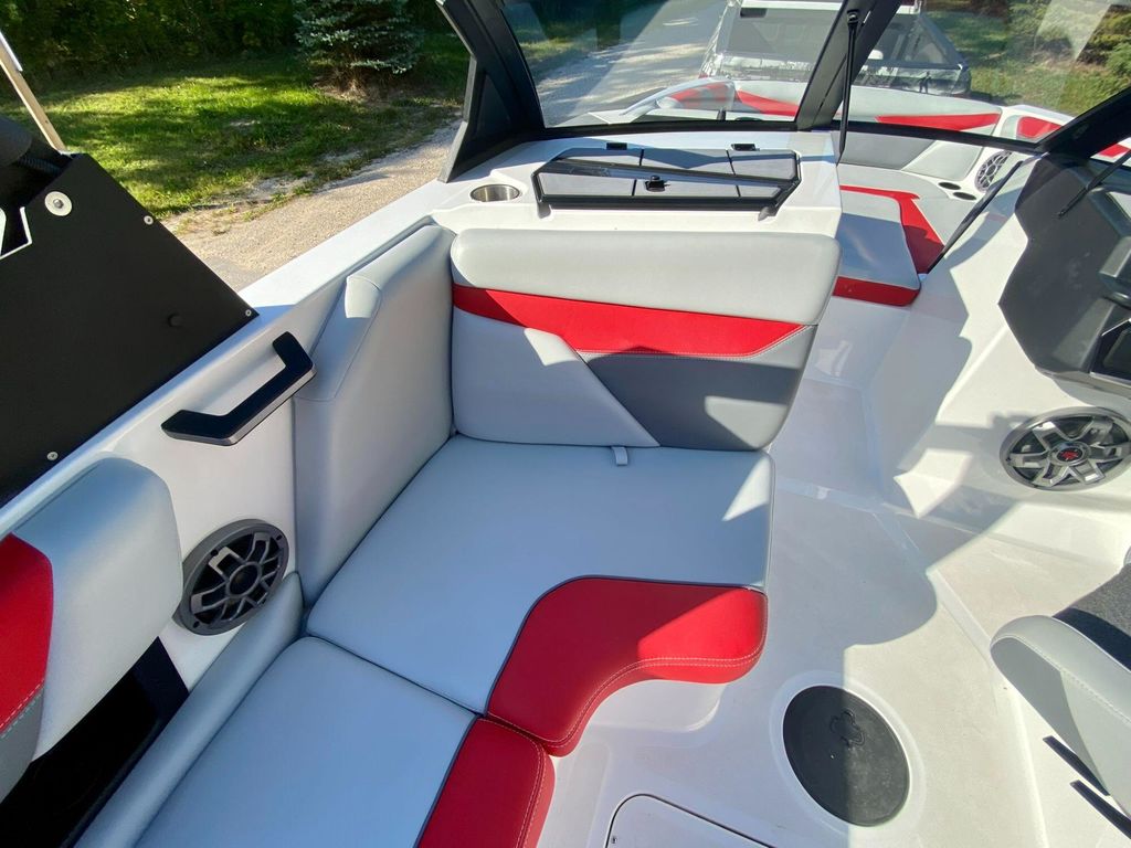 2022 Axis Wake Research A22 - Image 32